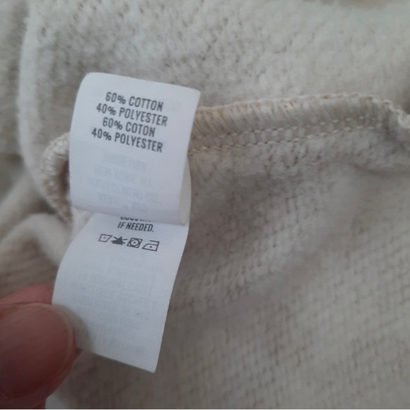 Aerie oversized animal print sweatshirts - Picture 7 of 8